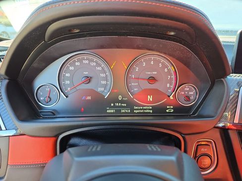 Used 2017 BMW M4 Convertible image 23