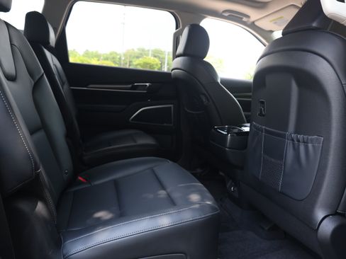 Used 2024 Kia Telluride S w/ S Sunroof Package AWD/4WD image 24
