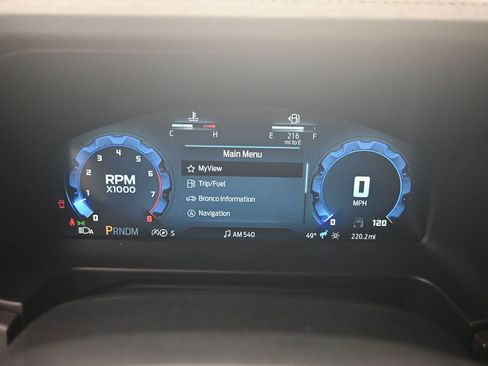 New 2025 Ford Bronco Badlands image 30