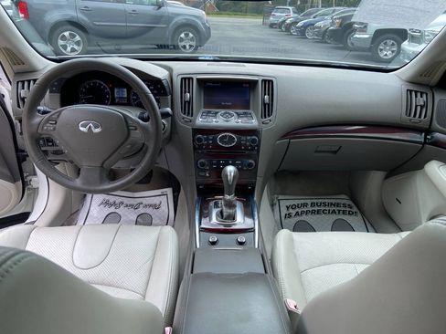 Used 2013 INFINITI G37 Journey w/ Premium Pkg RWD image 11