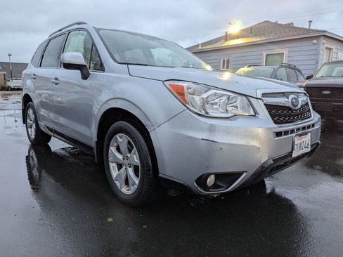 Used 2015 Subaru Forester 2.5i Limited image 5