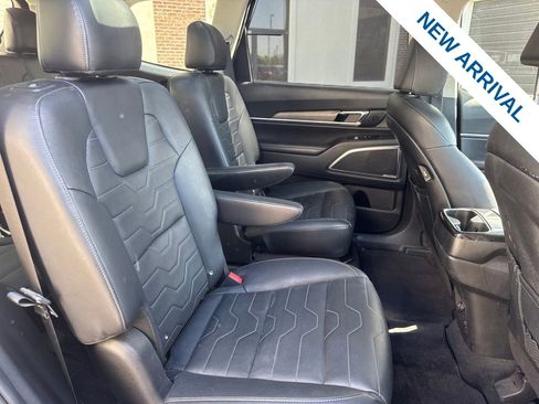Used 2022 Kia Telluride SX w/ SX Prestige Package AWD/4WD image 11