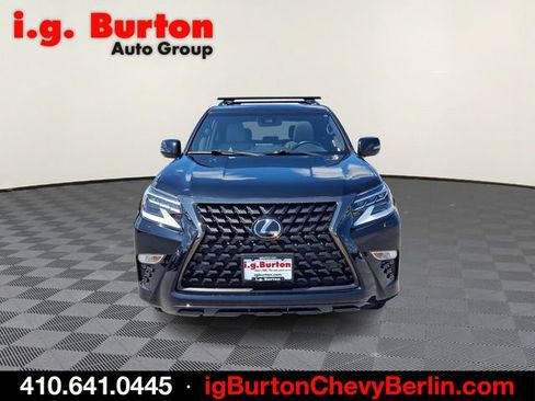 Used 2023 Lexus GX 460 w/ Black Line Special Edition AWD/4WD image 2