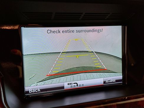 Used 2013 Mercedes-Benz GLK 350 4MATIC image 23