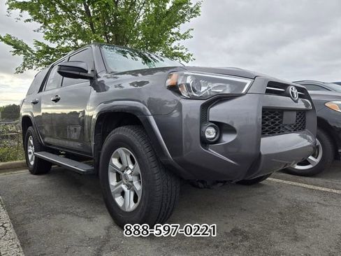 Used 2023 Toyota 4Runner SR5 image 11