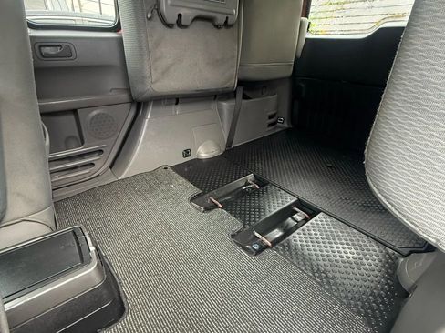 Used 2010 Honda Element EX image 24