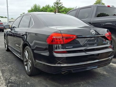 Used 2016 Volkswagen Passat 1.8T R-Line FWD image 4