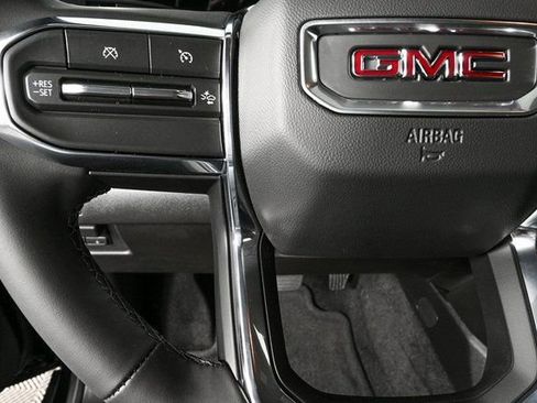 New 2026 GMC Canyon Elevation w/ Convenience Package image 9