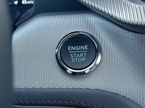 New 2026 Ford Explorer Active w/ Active Comfort Package RWD image 23