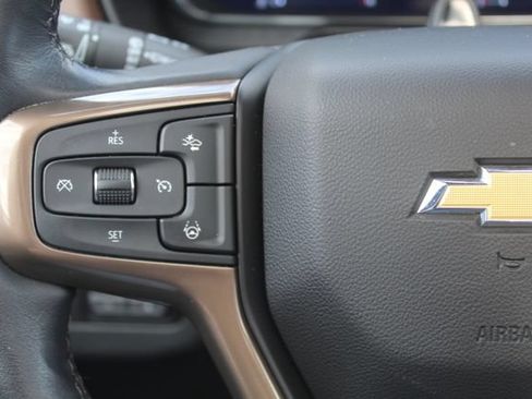 Used 2024 Chevrolet Tahoe High Country w/ Advanced Technology Package AWD/4WD image 27