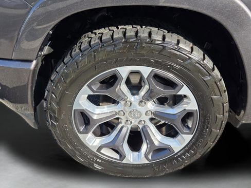 Used 2019 RAM 1500 Limited AWD/4WD image 33