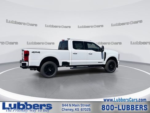 New 2026 Ford F350 4x4 Crew Cab Super Duty image 9