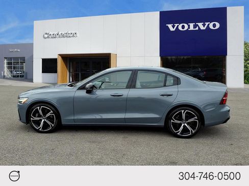 Used 2023 Volvo S60 B5 Plus w/ Climate Package image 6