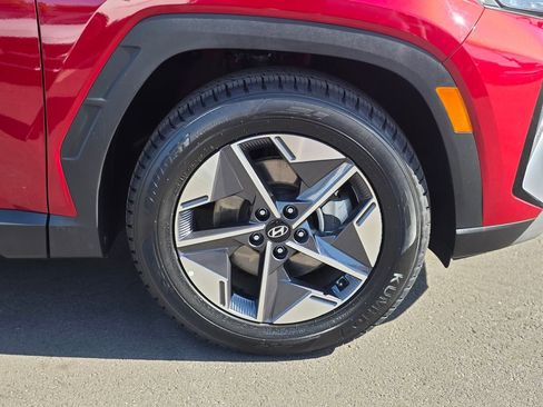Certified 2025 Hyundai Tucson SEL image 8