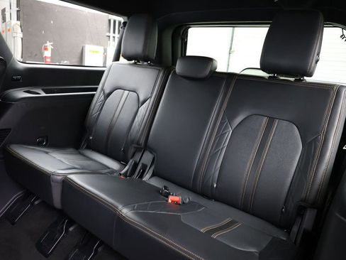 Used 2022 Ford Expedition Max Platinum image 20