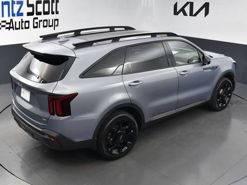 Certified 2024 Kia Sorento SX Prestige w/ Sage Leather Package AWD/4WD image 13