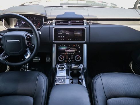 Used 2021 Land Rover Range Rover Westminster Edition image 12