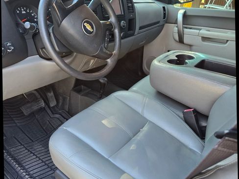 Used 2013 Chevrolet Silverado 1500 W/T w/ LS Package image 13