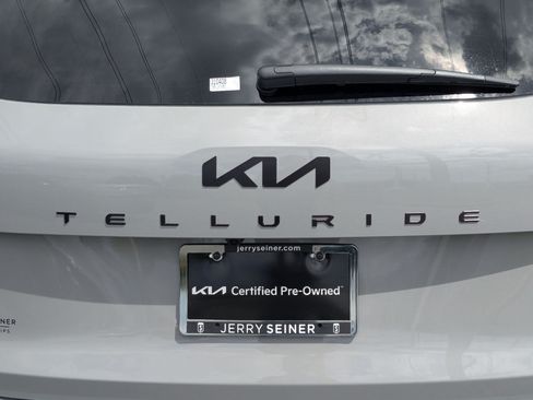 Certified 2025 Kia Telluride SX Prestige X-Line AWD/4WD image 13