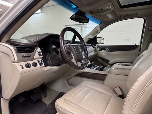 Used 2018 GMC Yukon Denali w/ Open Road Package image 14