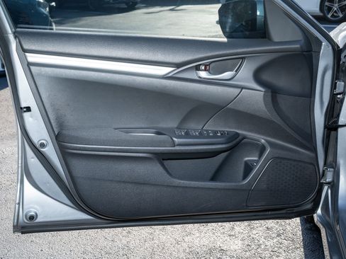 Certified 2019 Honda Civic LX image 10