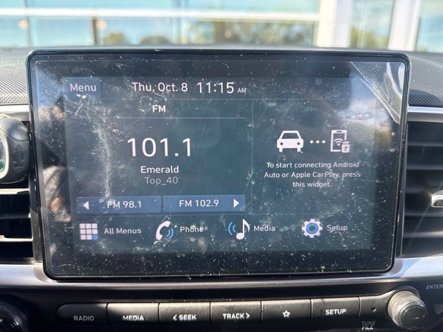 Used 2024 Hyundai Venue SE FWD image 11