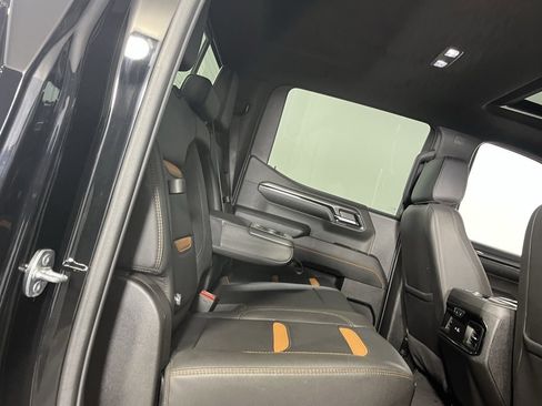 Used 2024 GMC Sierra 1500 AT4 w/ AT4 Premium Package image 31