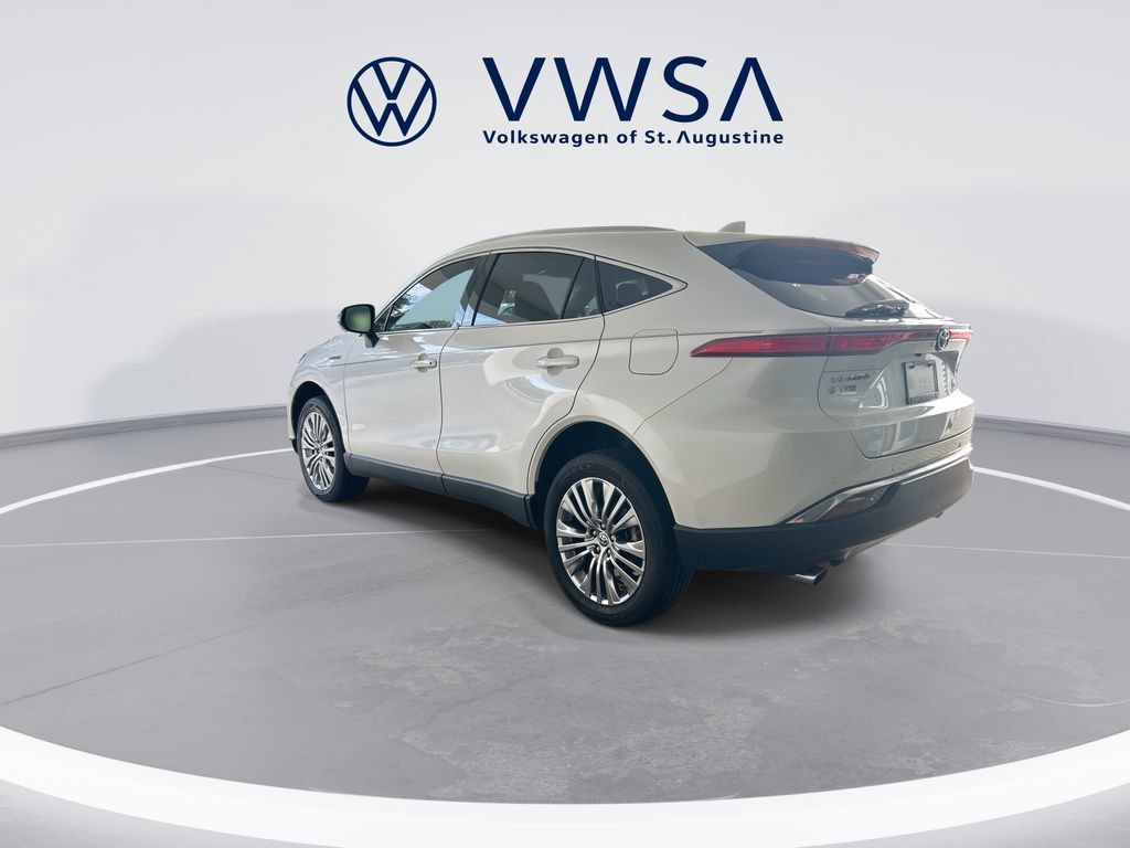 Used 2021 Toyota Venza XLE w/ Softex Package AWD/4WD image 5
