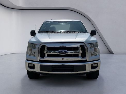 Used 2015 Ford F150 XLT w/ Equipment Group 301A Mid AWD/4WD image 8