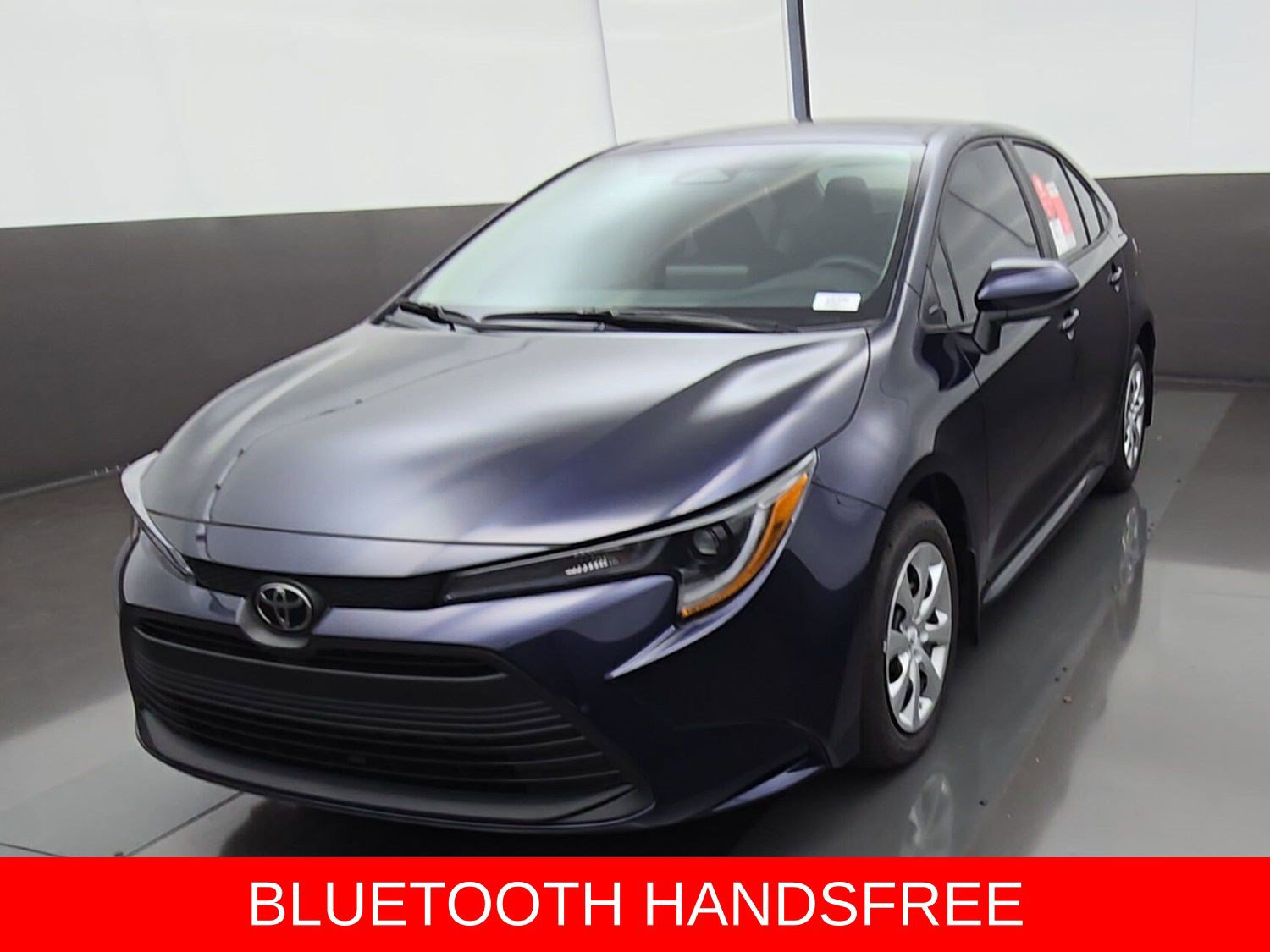 New 2027 Toyota Corolla LE FWD image 3
