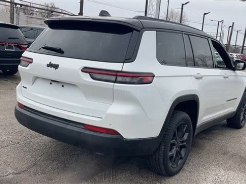 New 2025 Jeep Grand Cherokee L Limited image 27