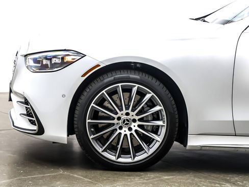New 2026 Mercedes-Benz S 580 4MATIC Sedan image 10