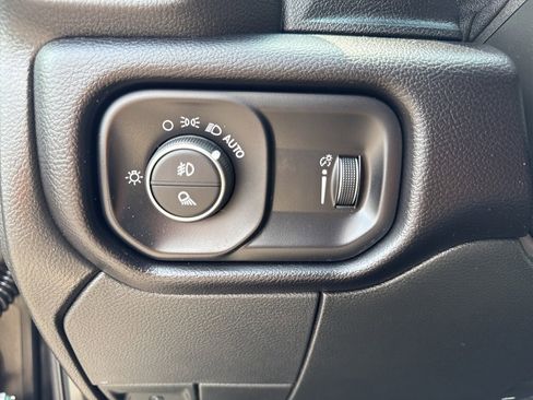 Used 2024 RAM 3500 SLT w/ Quick Order Package 2YG SLT image 51