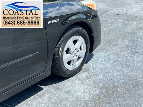 Used 2011 Toyota Prius Four FWD image 25