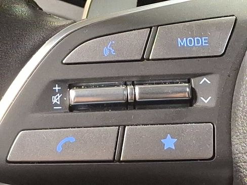 Used 2024 Hyundai Palisade Calligraphy image 22