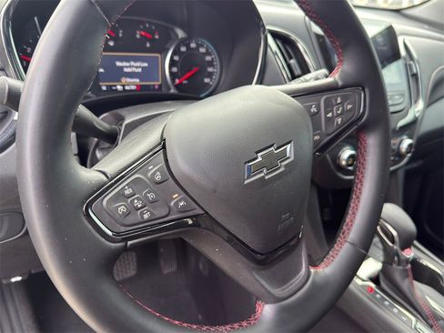 Used 2024 Chevrolet Equinox RS image 16