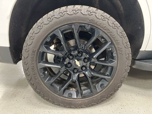 Used 2023 Chevrolet Tahoe Premier image 7