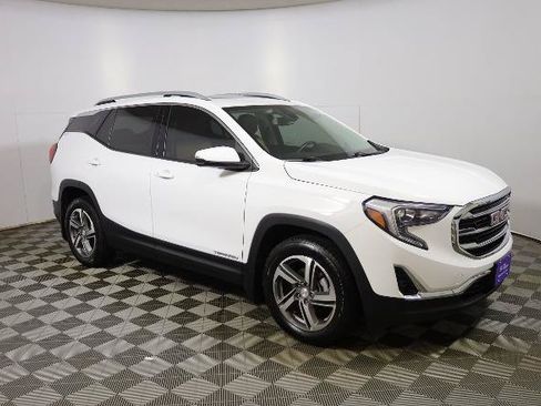 Used 2020 GMC Terrain SLT w/ Preferred Package AWD/4WD image 4