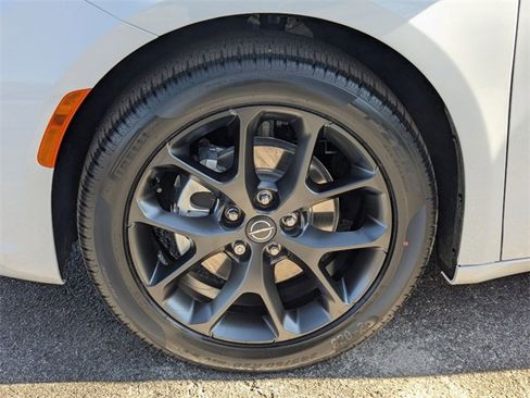 New 2026 Chrysler Pacifica Select image 9