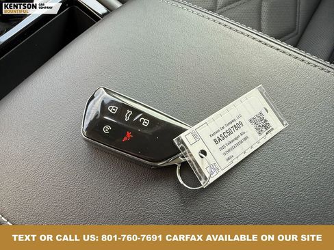 Used 2025 Volkswagen Atlas SE image 40