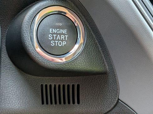 Used 2025 Subaru Crosstrek 2.5i Limited w/ Popular Package #3A image 28