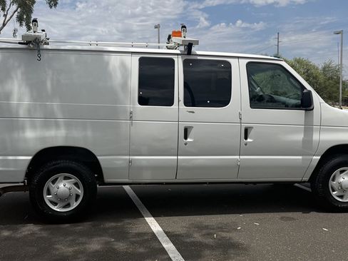 Used 2008 Ford E-250 and Econoline 250 RWD image 26