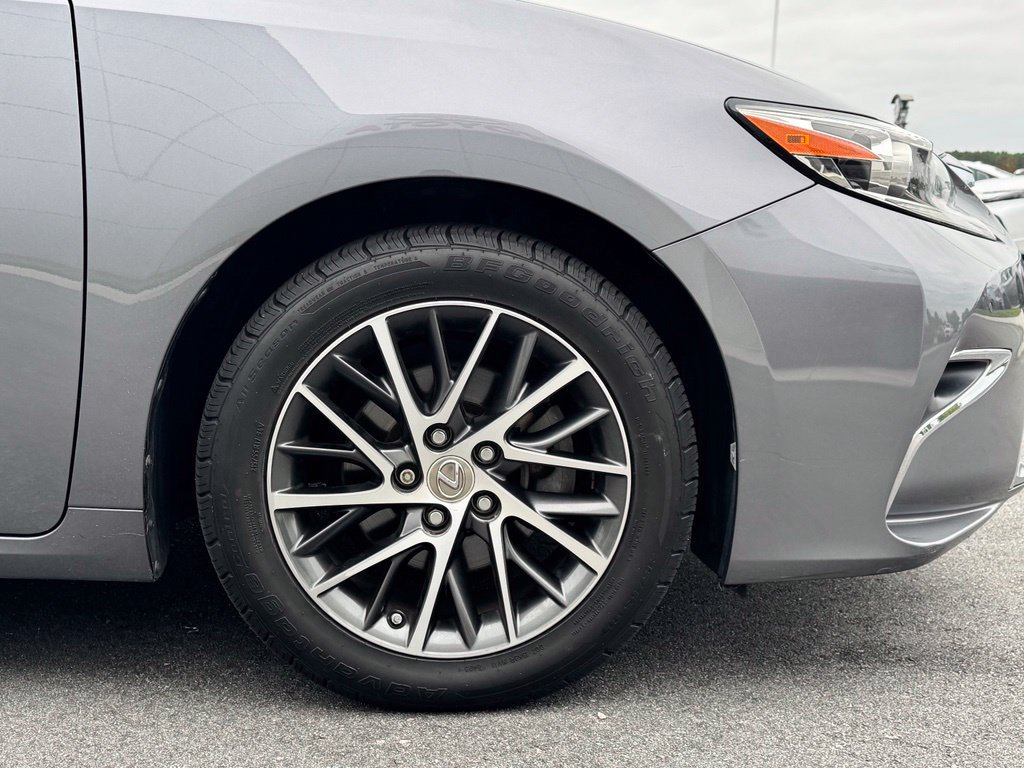 Used 2016 Lexus ES 350 FWD image 38