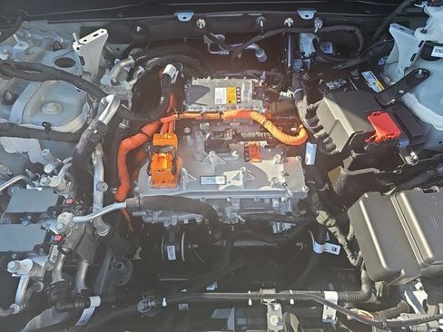 New 2026 Cadillac Vistiq Sport image 32