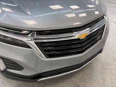 Used 2023 Chevrolet Equinox LT FWD image 33