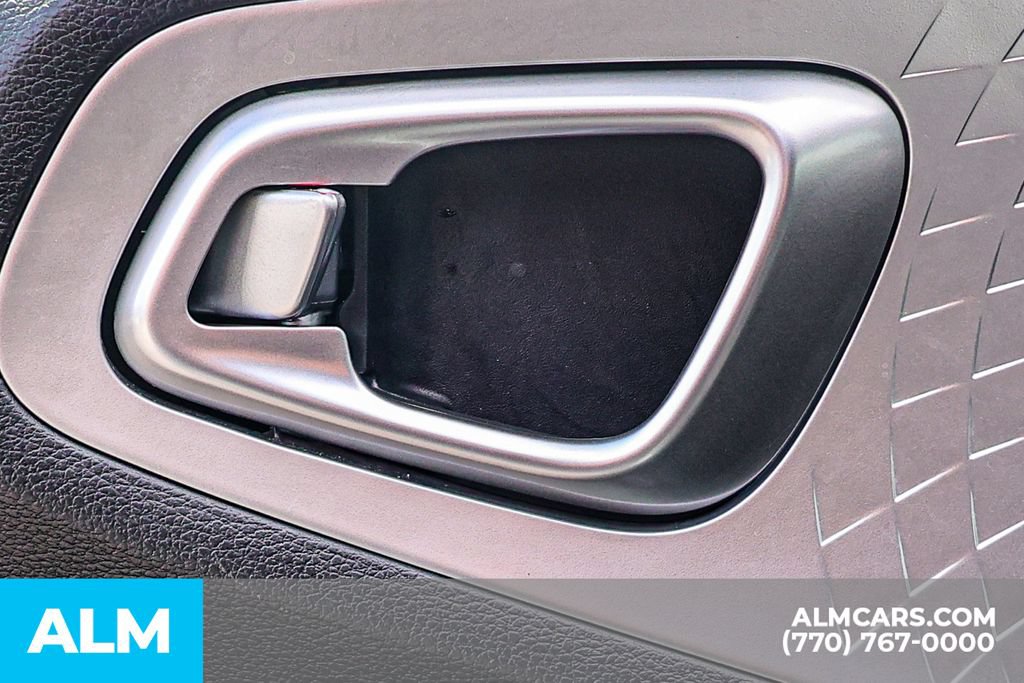 Used 2025 Kia Soul LX w/ LX Technology Package FWD image 44