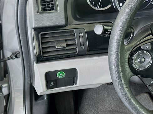 Used 2017 Honda Accord LX image 16