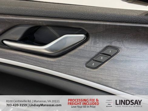 New 2025 Jeep Grand Cherokee L Limited w/ Luxury Tech Group II image 37