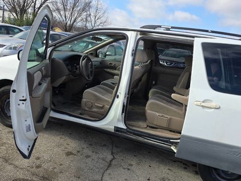 Used 1999 Toyota Sienna XLE image 8