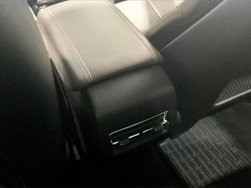 Used 2023 Lincoln Corsair Reserve w/ Equipment Group 201A image 10